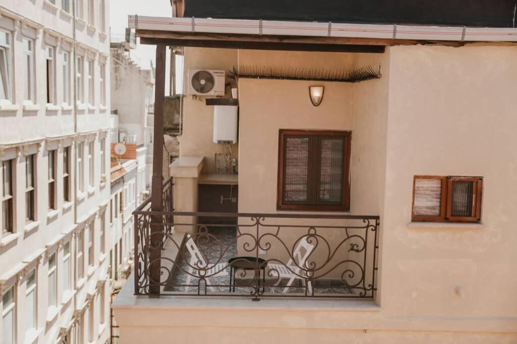 Galadoo Suites 4Th Floor Istanbul Luaran gambar